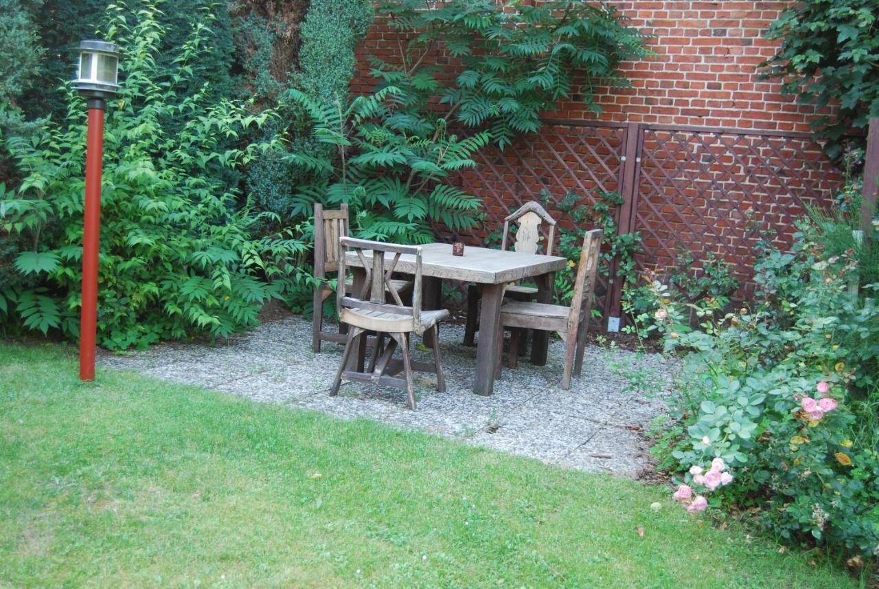 Ferienwohnung Aronia Warlow Екстериор снимка