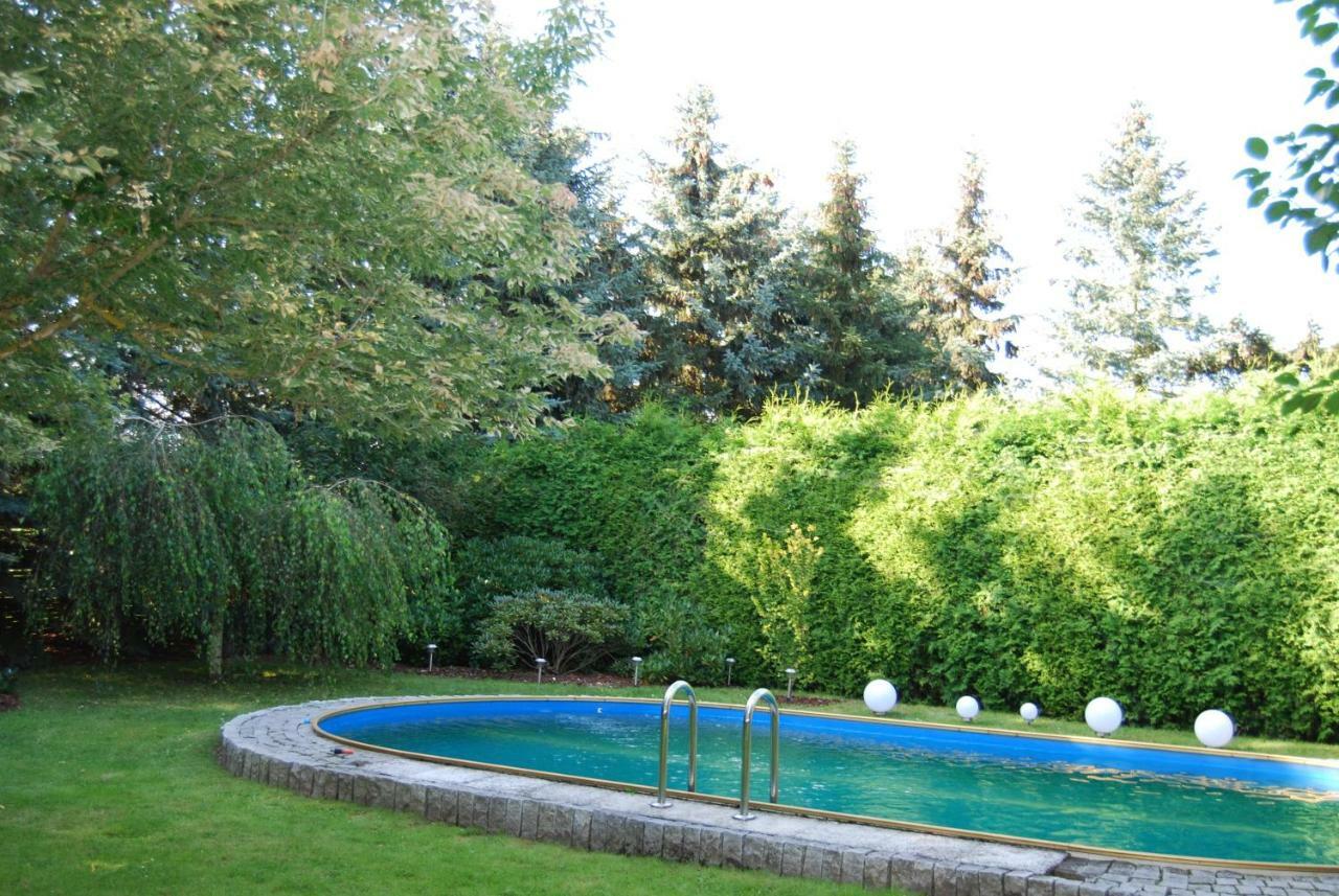 Ferienwohnung Aronia Warlow Екстериор снимка